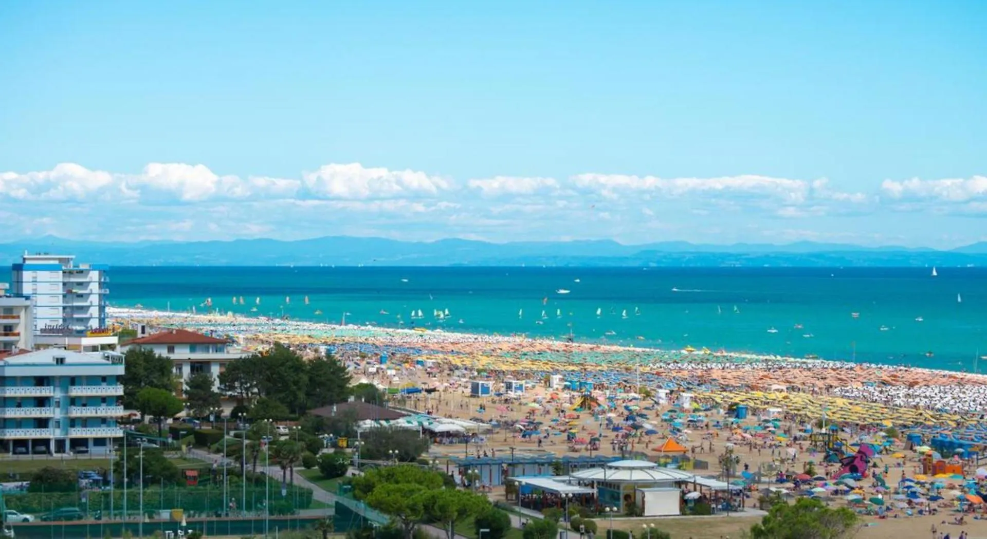 Sea View Apartment With Balcony And Swimming Pool Bibione
