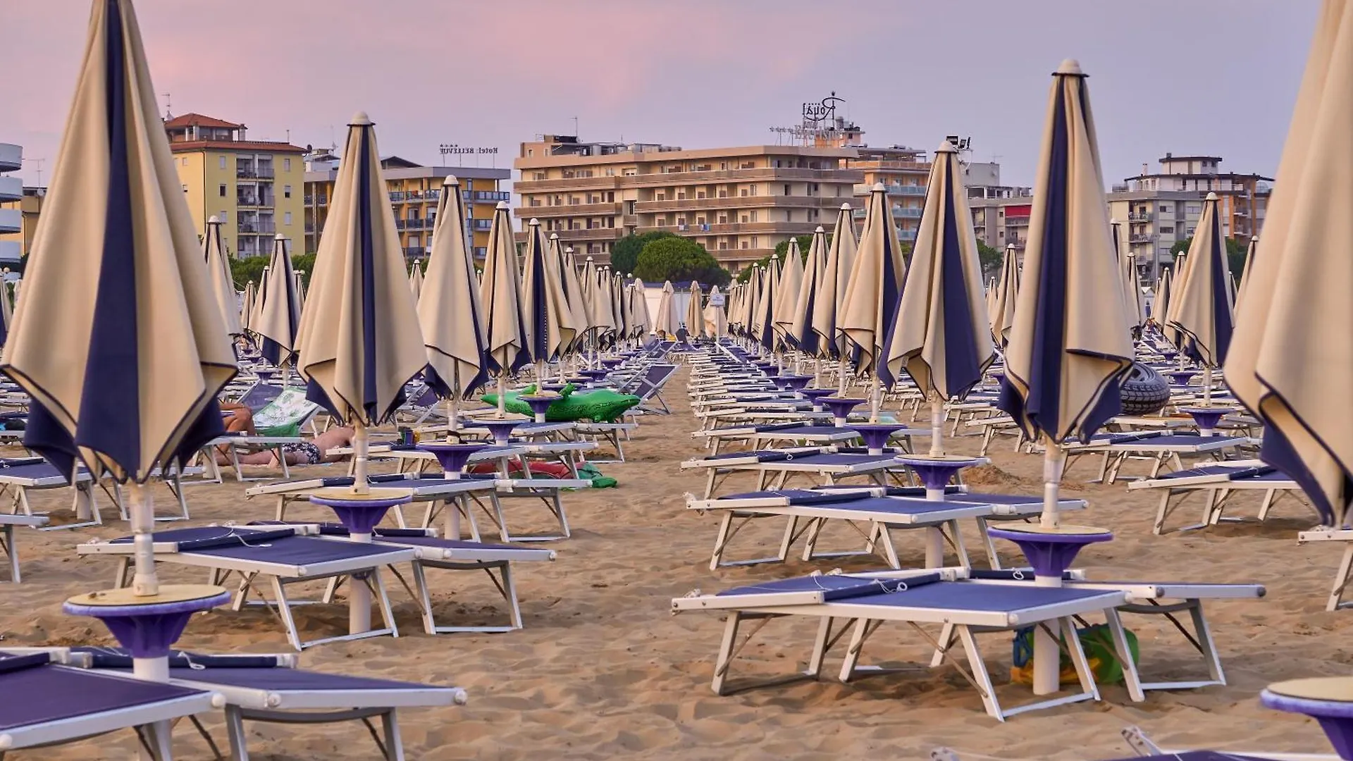 Sea View Apartment With Balcony And Swimming Pool Bibione